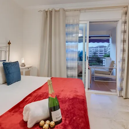 Urban Exclusivity At Puerto Banus * Marbella