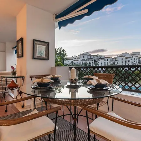 Urban Exclusivity At Puerto Banus Apartment *